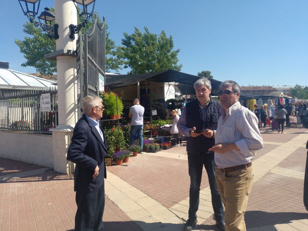 Candidatura del PP en el mercadillo Candidatura del PP en el mercadillo