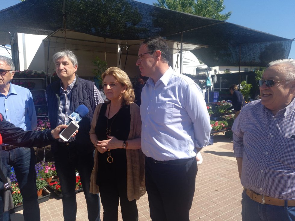 Candidatura del PP en el mercadillo Candidatura del PP en el mercadillo