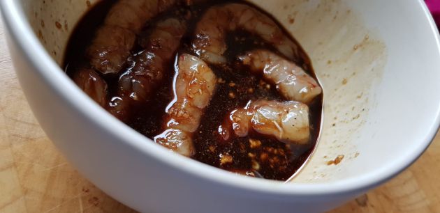 Tallarines amb bolets, alls tendres i gambes Tallarines amb bolets, alls tendres i gambes