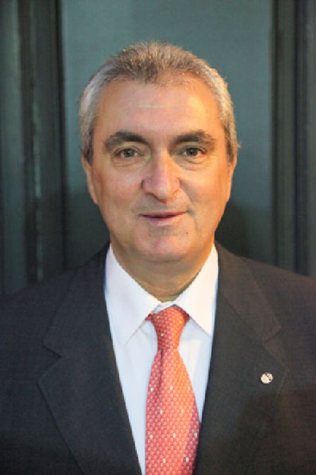 Manuel Cruz Freire Manuel Cruz Freire