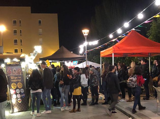 Los segovianos respaldan con su presencia cada año el Festival Food Truck Los segovianos respaldan con su presencia cada año el Festival Food Truck
