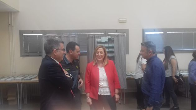 La subdelegada del Gobierno, Araceli Poblador en Jávea junto al delegado del gobierno en la Comunitat, Juan Carlos Fulgencio y José Chulvi, candidato a la alcaldía de la localidad La subdelegada del Gobierno, Araceli Poblador en Jávea junto al delegado del gobierno en la Comunitat, Juan Carlos Fulgencio y José Chulvi, candidato a la alcaldía de la localidad