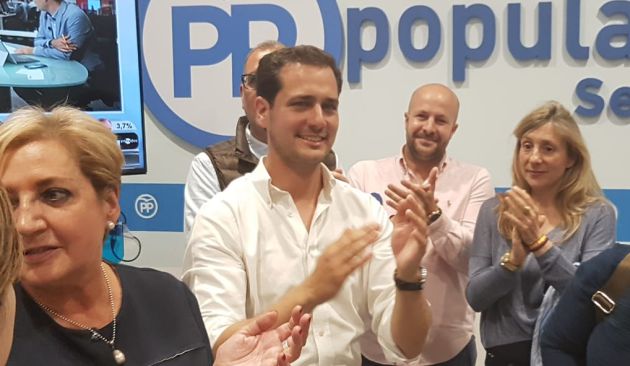 Pablo Pérez en la sede del PP de Segovia tras conocer los datos electorales Pablo Pérez en la sede del PP de Segovia tras conocer los datos electorales