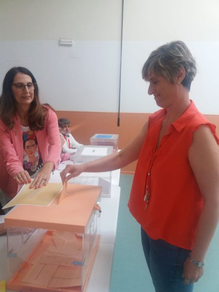 VOX entra en el Ayuntamiento y C's gana un concejal VOX entra en el Ayuntamiento y C's gana un concejal