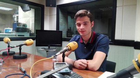 Juan del Canto en los estudios de Radio Zamora Juan del Canto en los estudios de Radio Zamora
