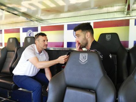 Programa de deportes de Alicante: Benja: "No he soñado con el ascenso como Falcón pero lo deseo con muchas ganas" Programa de deportes de Alicante: Benja: "No he soñado con el ascenso como Falcón pero lo deseo con muchas ganas"