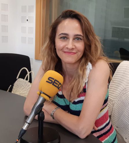Gema Zancada (City Jump) en los estudios de la radio. Gema Zancada (City Jump) en los estudios de la radio.