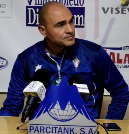 Jesús Castellanos, entrenador del CP Villarrobledo Jesús Castellanos, entrenador del CP Villarrobledo