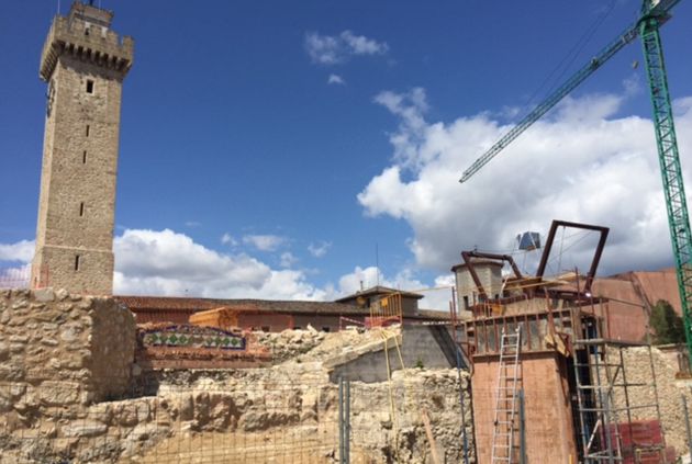 Últimas obras de acondicionamiento en Mangana ya en el siglo XXI. Últimas obras de acondicionamiento en Mangana ya en el siglo XXI.