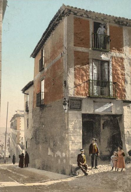 La ya desaparecida Posada de la Sangre, en Toledo, declarada en 1920 Monumento Arquitectónico-Artístico. La ya desaparecida Posada de la Sangre, en Toledo, declarada en 1920 Monumento Arquitectónico-Artístico.