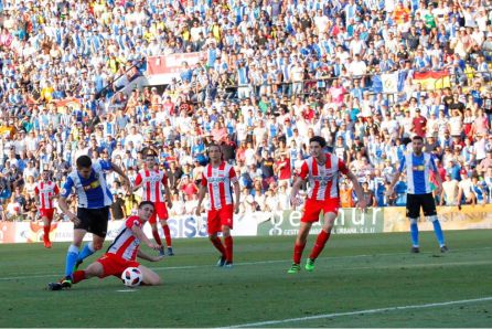 Remontada de los blanquiazules: El Hércules arrolla al Logroñés en 34 minutos ante 18.000 aficionados Remontada de los blanquiazules: El Hércules arrolla al Logroñés en 34 minutos ante 18.000 aficionados