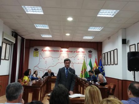 Momento de la toma de posesión de MIguel Contreras, como concejal del PP de Bedmar Momento de la toma de posesión de MIguel Contreras, como concejal del PP de Bedmar