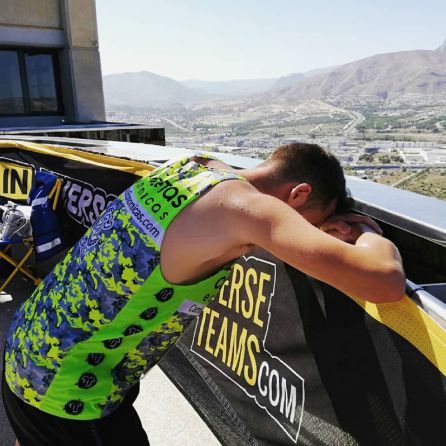 Dani Osona recuperándose del esfuerzo Dani Osona recuperándose del esfuerzo