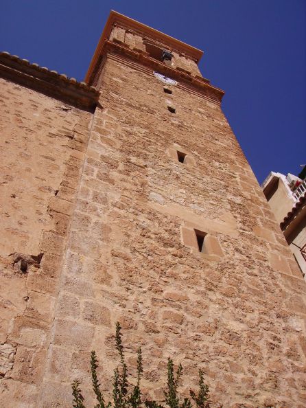 Torre de la Iglesia parroquial de Calles Torre de la Iglesia parroquial de Calles