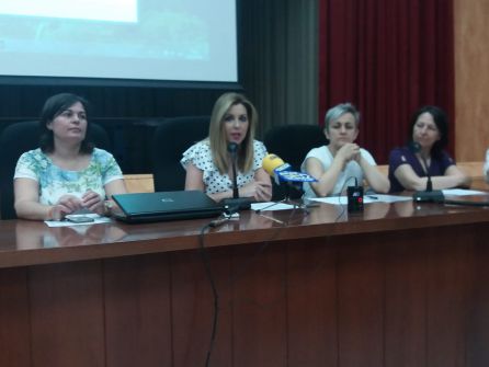 Momento de la intervención de Carmen Soriano Momento de la intervención de Carmen Soriano