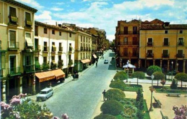 Historietas de Guadalajara: La peatonalización de la calle Mayor: La peatonalización de la calle Mayor Historietas de Guadalajara: La peatonalización de la calle Mayor: La peatonalización de la calle Mayor