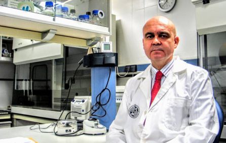 El profesor José Juan Gaforio, de la Universidad de Jaén, uno de los que más está investigando los aceites de Sierra Mágina El profesor José Juan Gaforio, de la Universidad de Jaén, uno de los que más está investigando los aceites de Sierra Mágina