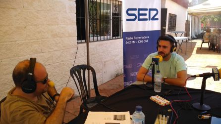 Momento de la entrevista a Sixko Durán en Hoy por Hoy Badajoz Momento de la entrevista a Sixko Durán en Hoy por Hoy Badajoz