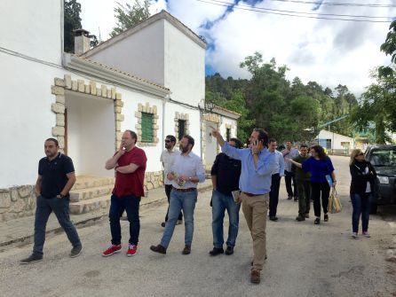 El poblado de Vadillo fue durante muchos años el hogar de quienes trabajaban en los recursos forestales de la sierra El poblado de Vadillo fue durante muchos años el hogar de quienes trabajaban en los recursos forestales de la sierra