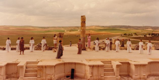 'Hipólito' de Eurípides, representada por alumnos de los tres institutos de bachillerato de Cuenca en mayo de 1983. 'Hipólito' de Eurípides, representada por alumnos de los tres institutos de bachillerato de Cuenca en mayo de 1983.