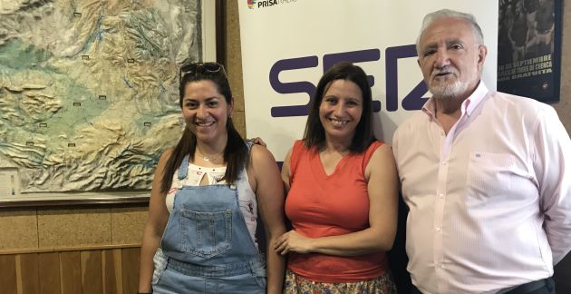 María Trinidad Mancipe, Ana Cano y Pedro Roca en los estudios de SER Cuenca. María Trinidad Mancipe, Ana Cano y Pedro Roca en los estudios de SER Cuenca.