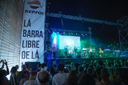 'La Barra Libre de La Mar de Músicas' llenó con melodías del mundo las plazas más emblemáticas de Cartagena 'La Barra Libre de La Mar de Músicas' llenó con melodías del mundo las plazas más emblemáticas de Cartagena