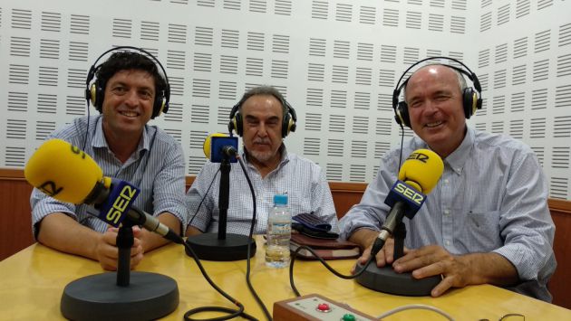 Antonio Aguilera, Reyes Martín y Francisco Casero de la Fundación Savia Antonio Aguilera, Reyes Martín y Francisco Casero de la Fundación Savia