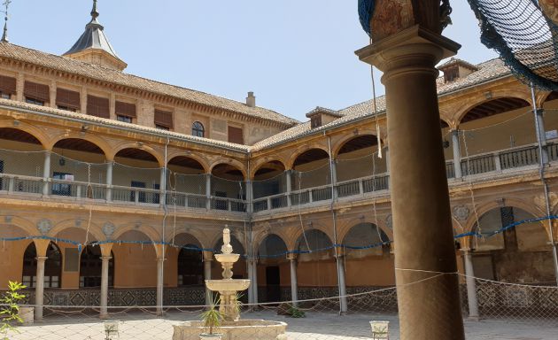 Así se encuentra el Hospital de San Juan de Dios a la espera de una intervención que, por fin, es inminente Así se encuentra el Hospital de San Juan de Dios a la espera de una intervención que, por fin, es inminente