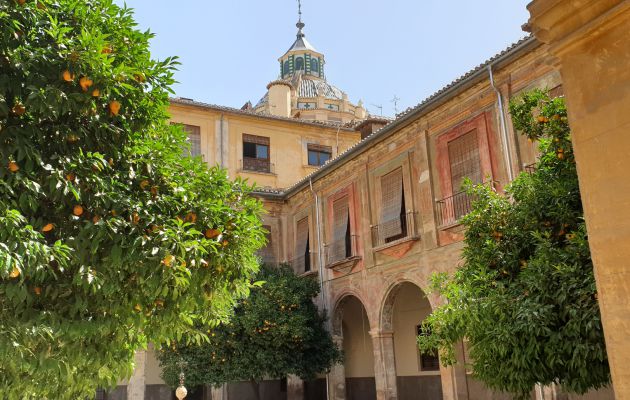 Así se encuentra el Hospital de San Juan de Dios a la espera de una intervención que, por fin, es inminente Así se encuentra el Hospital de San Juan de Dios a la espera de una intervención que, por fin, es inminente