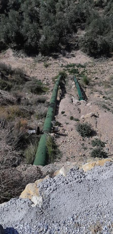 Tuberias actuales que discurren por le Barranco de la Canal Tuberias actuales que discurren por le Barranco de la Canal