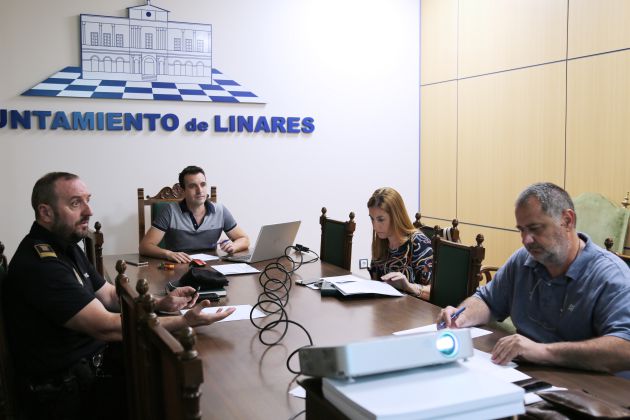 Comisión de trabajo para mejora de accesos al Parque de la Madera. Comisión de trabajo para mejora de accesos al Parque de la Madera.