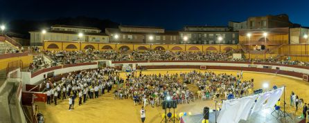 Vista general que presentaba la Plaza de Toros, durante las actuaciones Vista general que presentaba la Plaza de Toros, durante las actuaciones