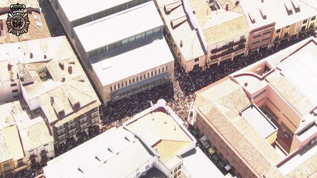 La plaza del Trigo fue uno de los enclaves más vigilados dada la enorme afluencia de público La plaza del Trigo fue uno de los enclaves más vigilados dada la enorme afluencia de público