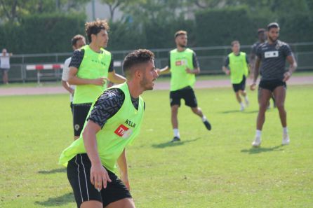 Programa de deportes Alicante: Felipe, duda, Carlos, Baja, Olmedo, titular y vuelve Alejandro Alfaro Programa de deportes Alicante: Felipe, duda, Carlos, Baja, Olmedo, titular y vuelve Alejandro Alfaro