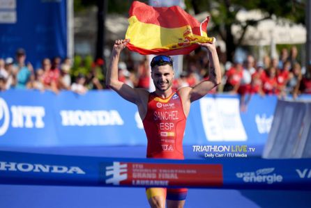 Programa de deportes Alicante: Felipe, duda, Carlos, Baja, Olmedo, titular y vuelve Alejandro Alfaro Programa de deportes Alicante: Felipe, duda, Carlos, Baja, Olmedo, titular y vuelve Alejandro Alfaro