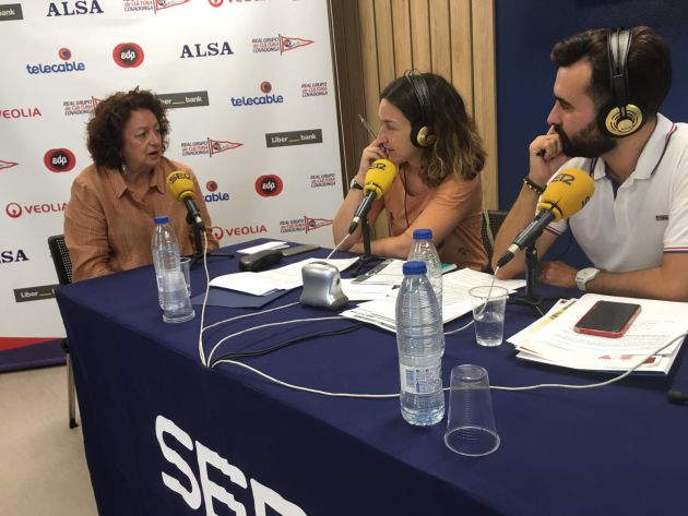 La Grupista Ejemplar, Ángeles Zorrilla, repasó sus recuerdos en SER Gijón. La Grupista Ejemplar, Ángeles Zorrilla, repasó sus recuerdos en SER Gijón.