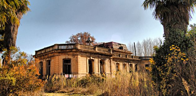 El palacio destacaba por su estilo versallesco en medio de la Mancha. El palacio destacaba por su estilo versallesco en medio de la Mancha.