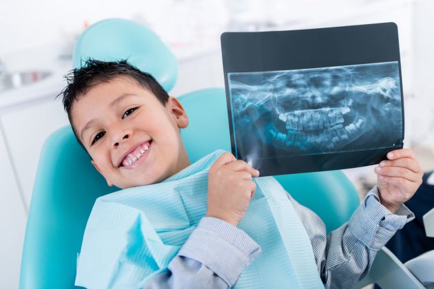 Quirónsalud Alicante realiza revisiones dentales gratuitas a los niños con motivo de la vuelta al cole Quirónsalud Alicante realiza revisiones dentales gratuitas a los niños con motivo de la vuelta al cole
