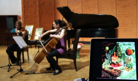 Mujeres creadoras de vida, de música Mujeres creadoras de vida, de música