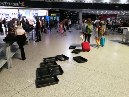 Goteras por las fuertes lluvias en el aeropuerto de Málaga Goteras por las fuertes lluvias en el aeropuerto de Málaga