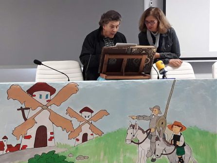 Una de las alumnas del centro participa en la Lectura Ininiterrumpida del Quijote Una de las alumnas del centro participa en la Lectura Ininiterrumpida del Quijote