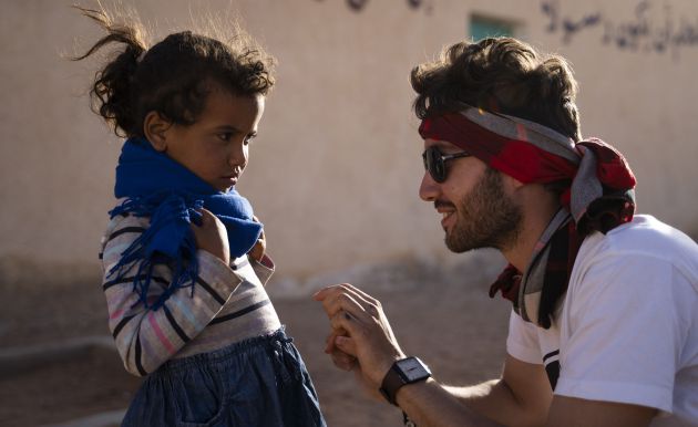 "Los saharauis consideran el castellano como su segunda lengua, no como un idioma extranjero". "Los saharauis consideran el castellano como su segunda lengua, no como un idioma extranjero".