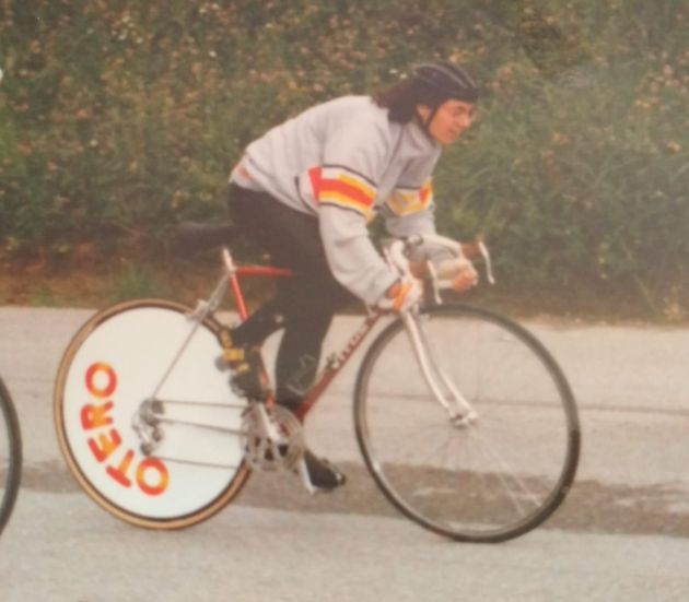Montserrat Torres en una bicicleta de 'Otero Ciclos' Montserrat Torres en una bicicleta de 'Otero Ciclos'