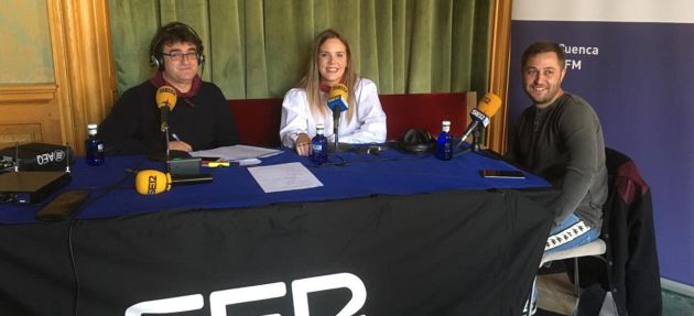 Paco Auñón entrevista a Nerea Sancho, concejala más joven, y a Marío Rodríguez, Mr. Trazo, cartelista de la fiesta. Paco Auñón entrevista a Nerea Sancho, concejala más joven, y a Marío Rodríguez, Mr. Trazo, cartelista de la fiesta.