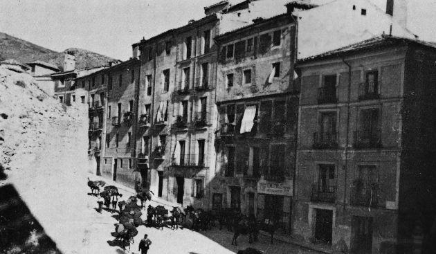 Calle Alfonso VIII, hacia 1910. Calle Alfonso VIII, hacia 1910.