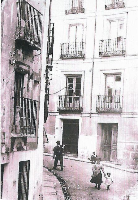 Casas en Andrés de Cabrera. Casas en Andrés de Cabrera.