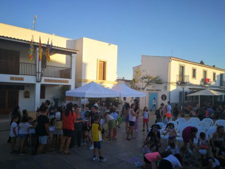 En Formentera han participado en los actos reivindicativos unas 150 personas En Formentera han participado en los actos reivindicativos unas 150 personas