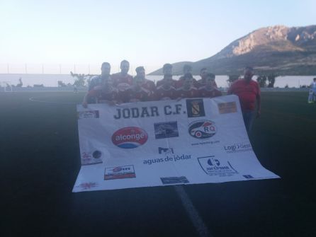 Equipo inicial del Jódar CF, ante el Carolinense CD Equipo inicial del Jódar CF, ante el Carolinense CD