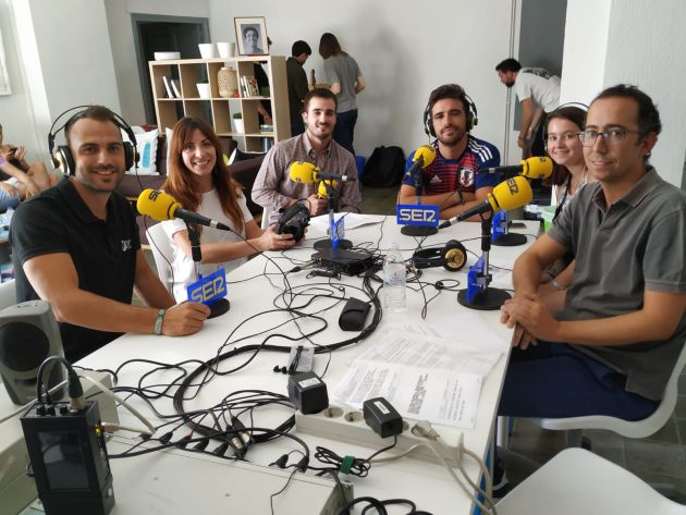 Victor, Gloria Martínez, Rodrigo de la Torre, Jesús, Helen y José María Martín. Victor, Gloria Martínez, Rodrigo de la Torre, Jesús, Helen y José María Martín.