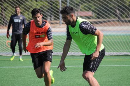 Programa de deportes de Alicante: Tres equipos de Primera siguen a Nani, Benja, optimista y el Rico Pérez ya espera a Chile y a Colombia Programa de deportes de Alicante: Tres equipos de Primera siguen a Nani, Benja, optimista y el Rico Pérez ya espera a Chile y a Colombia